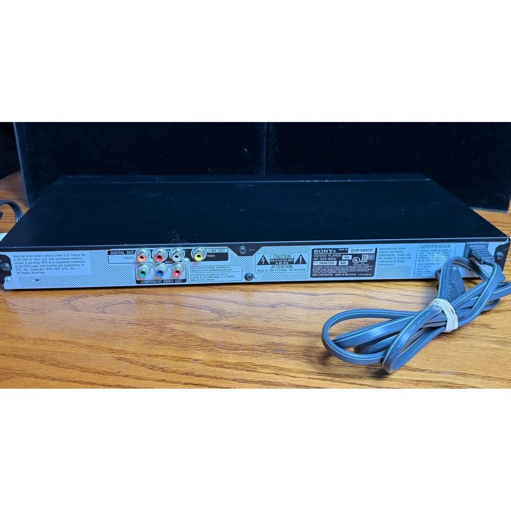Sony CD DVD Player DVP-NS57P-Progressive Scan with Remote and Cables, WORKS